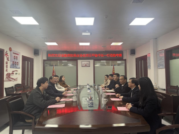 江西省融資擔(dān)保業(yè)協(xié)會(huì)秘書(shū)長(zhǎng)鄧云平一行蒞臨公司考察
